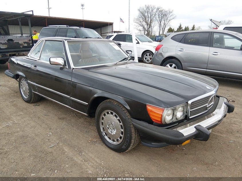 1987 Mercedes-benz VIN WDBBA48DXHA062451 IAAI salvage auction — FRONT END, Salvage (Ohio), sold $4,250 on 2026-07-29 (photo 1)