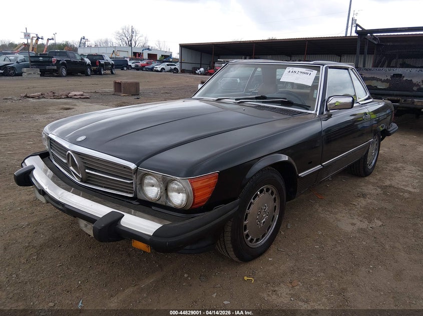 1987 Mercedes-benz VIN WDBBA48DXHA062451 IAAI salvage auction — FRONT END, Salvage (Ohio), sold $4,250 on 2026-07-29 (photo 2)
