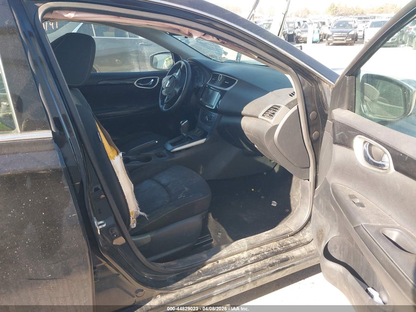 2019 Nissan Sentra VIN 3N1AB7AP3KY278180 IAAI salvage auction — FRONT END, Salvage (Illinois), sold $500 on 2026-07-10 (photo 5)
