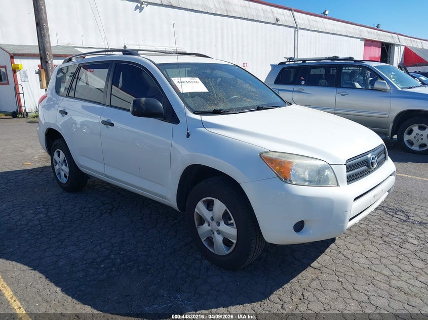 2008 Toyota Rav4 VIN JTMBD33V085191360 IAAI salvage auction — REAR END, Salvage (Oregon), sold $3,100 on 2026-07-30 (photo 1)