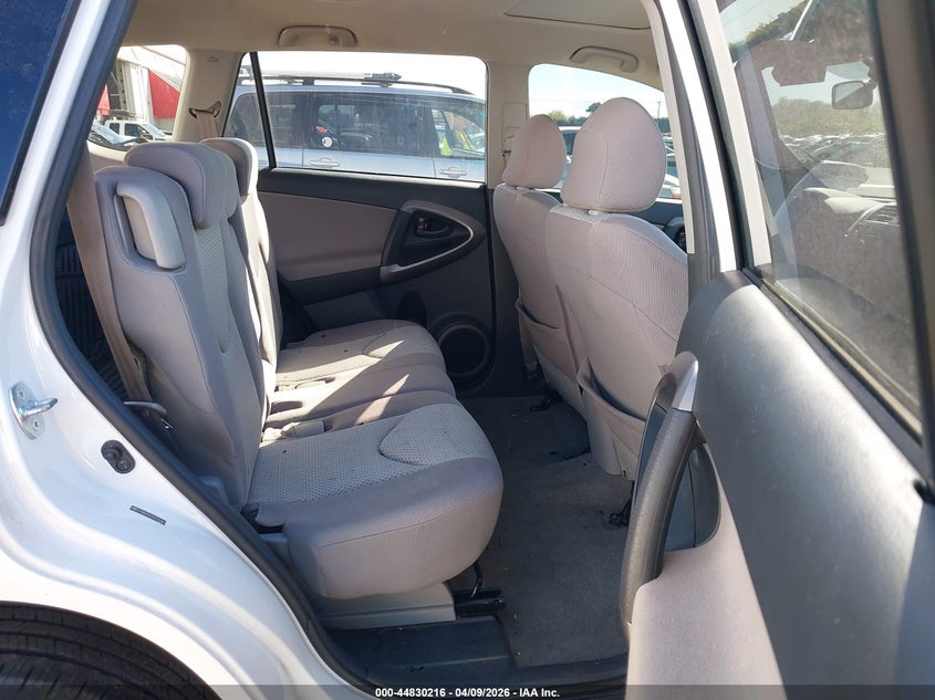 2008 Toyota Rav4 VIN JTMBD33V085191360 IAAI salvage auction — REAR END, Salvage (Oregon), sold $3,100 on 2026-07-30 (photo 8)