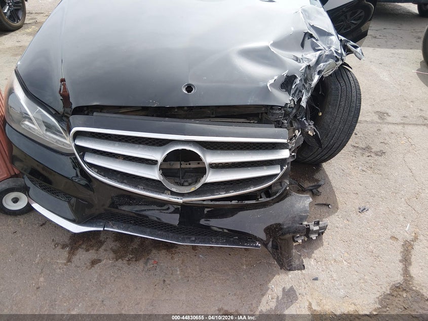 2014 Mercedes-benz E-klasse VIN WDDHF5KB0EB028380 IAAI salvage auction — FRONT END, Salvage (Texas), sold $1,300 on 2026-07-08 (photo 6)