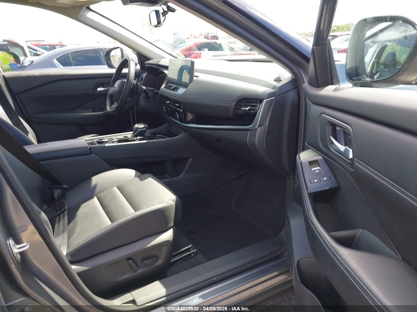 2025 Nissan Rogue VIN JN8BT3CB0SW162410 IAAI salvage auction — FRONT END, Salvage Title, sold $8,000 on 2026-07-23 (photo 5)