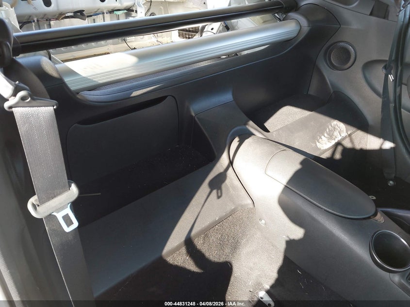 2019 Nissan 370z VIN JN1AZ4EH9KM421777 IAAI salvage auction — THEFT, Salvage Title, sold $2,750 on 2026-07-22 (photo 8)