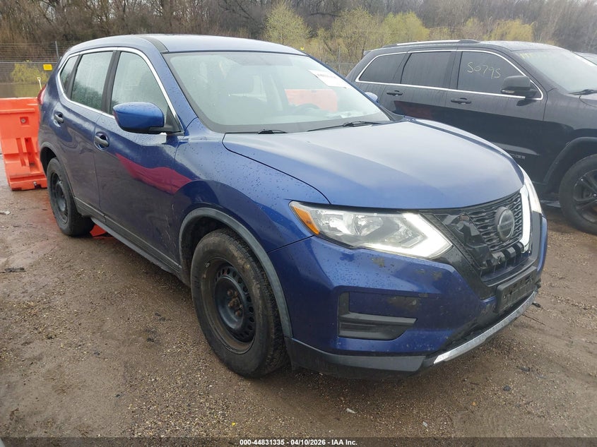 2018 Nissan Rogue VIN KNMAT2MT6JP577393 IAAI salvage auction — LEFT SIDE, Salvage Title, sold $900 on 2026-07-15 (photo 1)
