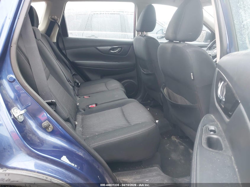 2018 Nissan Rogue VIN KNMAT2MT6JP577393 IAAI salvage auction — LEFT SIDE, Salvage Title, sold $900 on 2026-07-15 (photo 8)