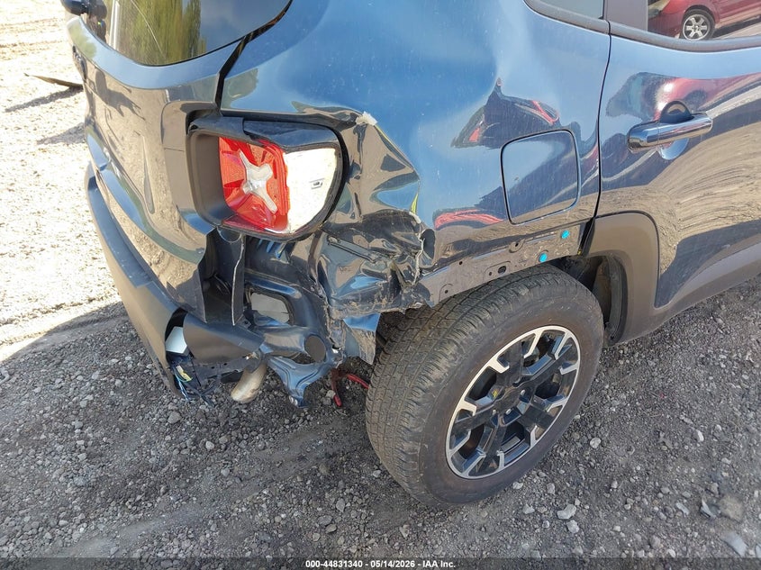 2023 Jeep Renegade VIN ZACNJDB19PPP68674 IAAI salvage auction — RIGHT REAR, Original (West Virginia), sold $4,500 on 2026-07-08 (photo 6)