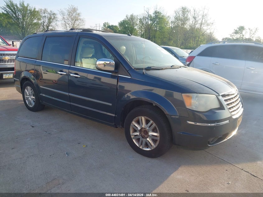 2008 Chrysler Town & country VIN 2A8HR64X28R615761 IAAI salvage auction — REAR END, Clear (Illinois), sold $275 on 2026-07-28 (photo 1)