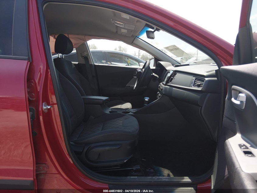 2018 Kia Niro VIN KNDCB3LC5J5142220 IAAI salvage auction — FRONT END, Salvage Title, sold $1,225 on 2026-07-06 (photo 5)