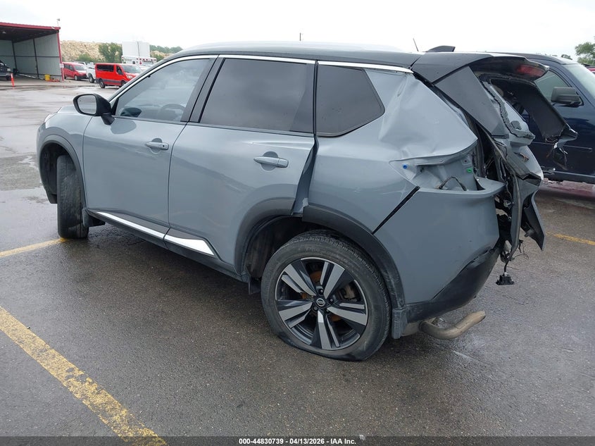 2021 Nissan Rogue VIN JN8AT3CA8MW015158 IAAI salvage auction — FRONT & REAR, Salvage (Texas), sold $25 on 2026-07-30 (photo 3)