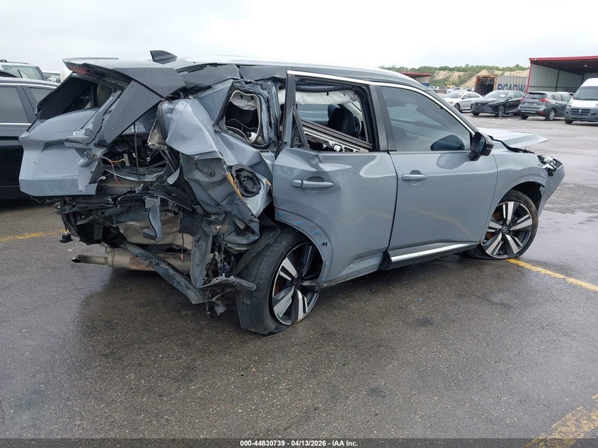 2021 Nissan Rogue VIN JN8AT3CA8MW015158 IAAI salvage auction — FRONT & REAR, Salvage (Texas), sold $25 on 2026-07-30 (photo 4)