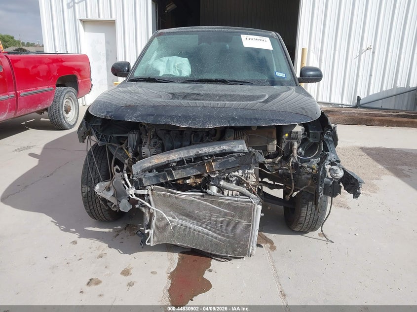 2024 Kia Soul VIN KNDJ23AU8R7228933 IAAI salvage auction — LEFT & RIGHT, Salvage Title, sold $300 on 2026-07-23 (photo 6)
