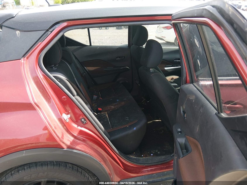 2020 Nissan Kicks VIN 3N1CP5DV7LL545750 IAAI salvage auction — FRONT END, Original (Kentucky), sold $1,850 on 2026-07-17 (photo 8)