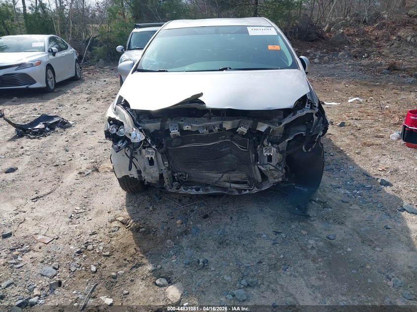 2010 Toyota Prius VIN JTDKN3DU5A0091793 IAAI salvage auction — FRONT & REAR, Salvage (Idaho), sold $675 on 2026-07-18 (photo 6)