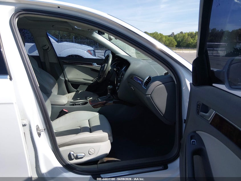 2013 Audi A4 VIN WAUFFAFL0DA161364 IAAI salvage auction — REAR END, Salvage Title, sold $650 on 2026-07-15 (photo 5)