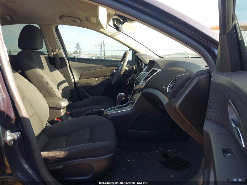 2016 Chevrolet Cruze Limited VIN 1G1PE5SB9G7135046 IAAI salvage auction — Rear End, Clear - Dealer Only (California), sold $300 on 2026-06-24 (photo 5)
