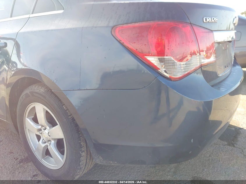 2016 Chevrolet Cruze Limited VIN 1G1PE5SB9G7135046 IAAI salvage auction — Rear End, Clear - Dealer Only (California), sold $300 on 2026-06-24 (photo 6)