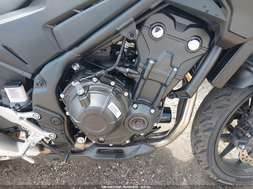 2024 Honda Cb VIN MLHPC715XR5000156 IAAI salvage auction — FRONT END, Salvage (Kansas), sold $1,725 on 2026-07-10 (photo 8)