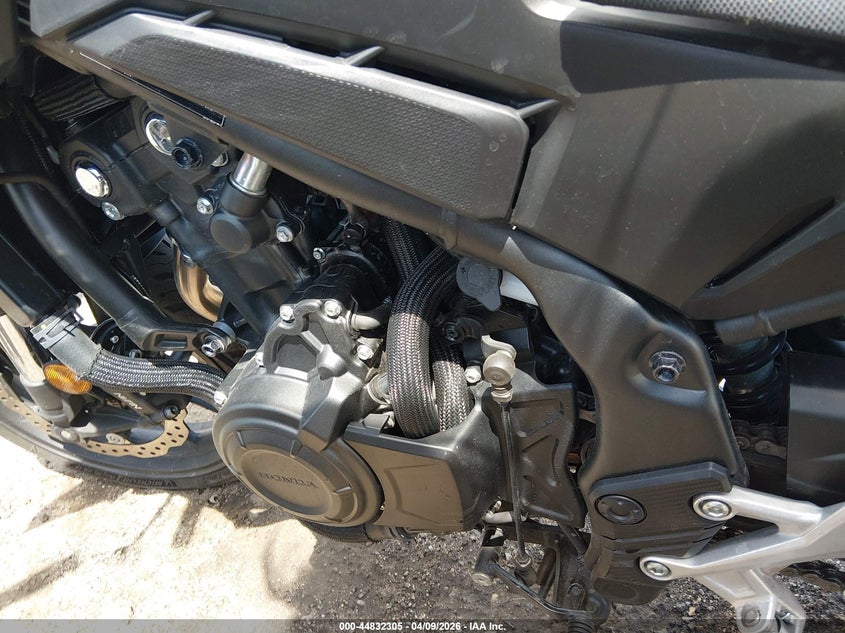 2024 Honda Cb VIN MLHPC715XR5000156 IAAI salvage auction — FRONT END, Salvage (Kansas), sold $1,725 on 2026-07-10 (photo 9)