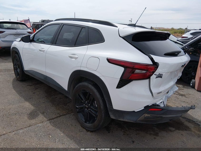 2025 Chevrolet Trax VIN KL77LKEP3SC131333 IAAI salvage auction — FRONT & REAR, Original (Texas), sold $2,950 on 2026-07-15 (photo 3)