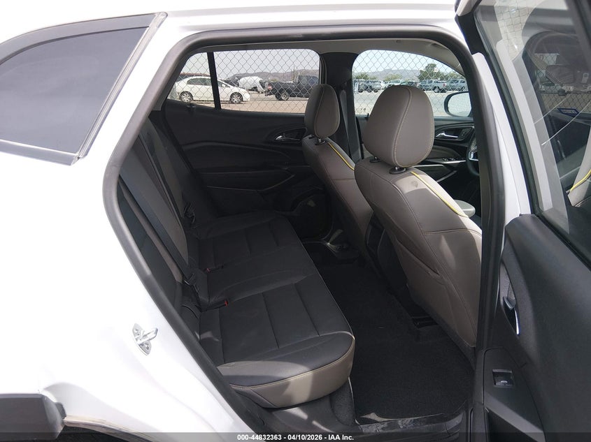 2025 Chevrolet Trax VIN KL77LKEP3SC131333 IAAI salvage auction — FRONT & REAR, Original (Texas), sold $2,950 on 2026-07-15 (photo 8)