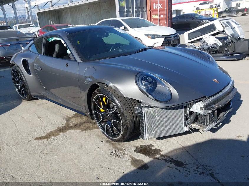 2022 Porsche 911 VIN WP0AD2A95NS254557 — IAAI salvage auction photo