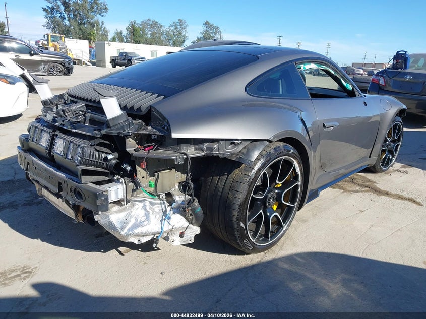 2022 Porsche 911 VIN WP0AD2A95NS254557 IAAI salvage auction — FRONT & REAR, Salvage (California), sold $111,000 on 2026-08-12 (photo 4)