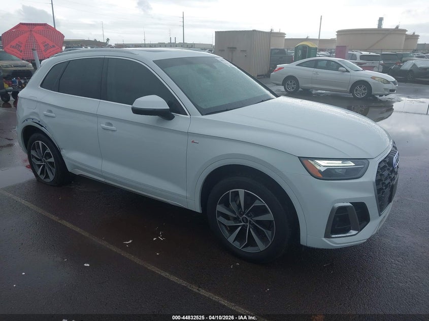 2023 Audi Q5 VIN WA1GAAFYXP2097635 IAAI salvage auction — SIDE, Salvage (Hawaii), sold $10,900 on 2026-07-28 (photo 1)