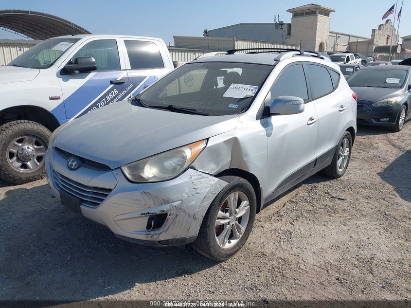 2013 Hyundai Tucson VIN KM8JU3AC0DU662061 IAAI salvage auction — LEFT FRONT, Salvage Title, sold $1,850 on 2026-08-03 (photo 2)