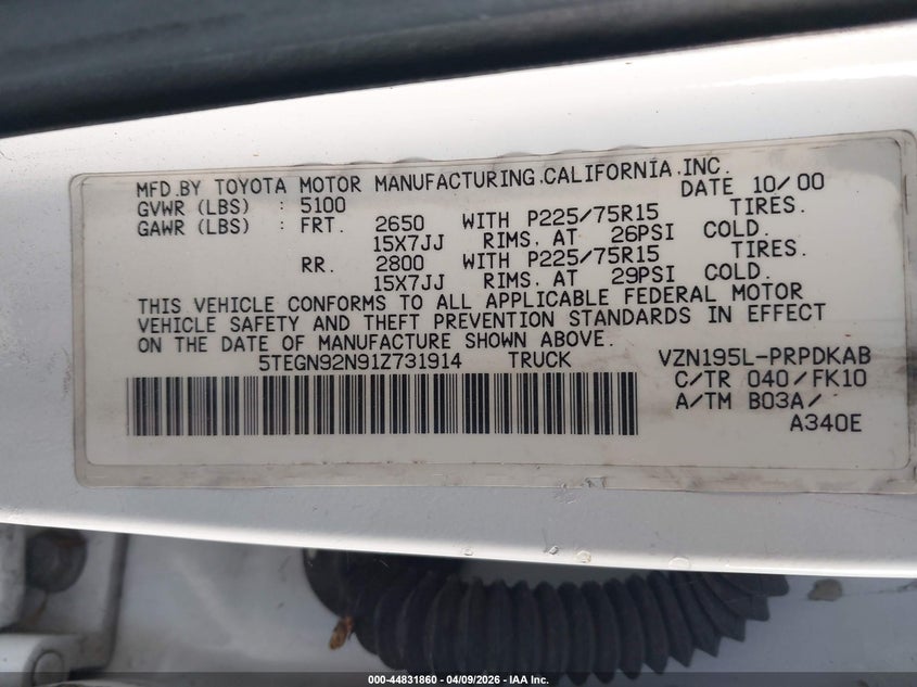 2001 Toyota Tacoma VIN 5TEGN92N91Z731914 IAAI salvage auction — RIGHT FRONT, Salvage (California), sold $3,050 on 2026-08-02 (photo 9)