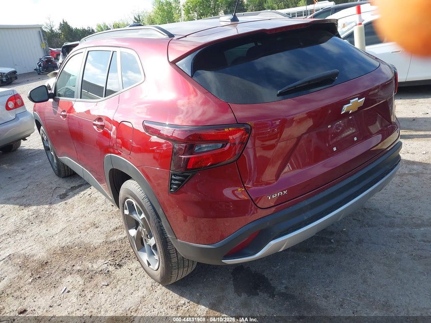 2025 Chevrolet Trax VIN KL77LHEP6SC297557 IAAI salvage auction — WATER/FLOOD, Clear (Oklahoma), sold $9,900 on 2026-07-08 (photo 3)
