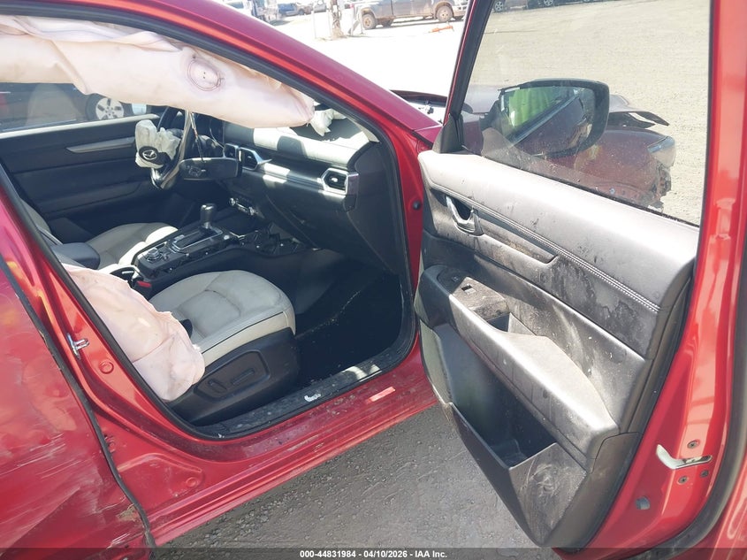 2024 Mazda Cx-5 VIN JM3KFBCL0R0411038 IAAI salvage auction — ROLLOVER, Salvage Title, sold $3,850 on 2026-07-31 (photo 5)