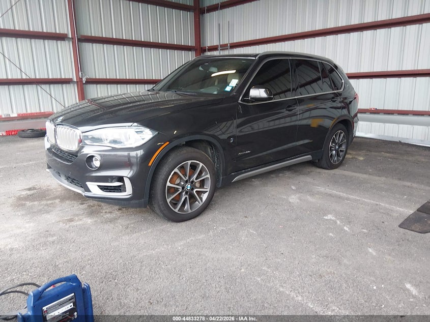 2018 BMW X5 VIN 5UXKT0C56J0W00464 IAAI salvage auction — WATER/FLOOD, Mv-907A (New York), sold $2,550 on 2026-07-30 (photo 2)