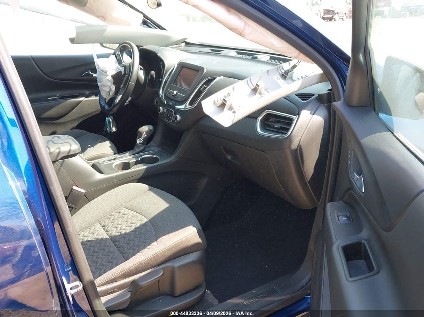 2022 Chevrolet Equinox VIN 3GNAXKEV0NL105218 IAAI salvage auction — FRONT END, Salvage Title, sold $3,200 on 2026-07-11 (photo 5)