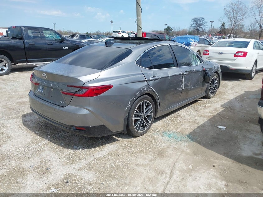 2025 Toyota Camry VIN 4T1DBADK6SU536374 IAAI salvage auction — SIDE, Salvage Title, sold $13,100 on 2026-07-31 (photo 4)