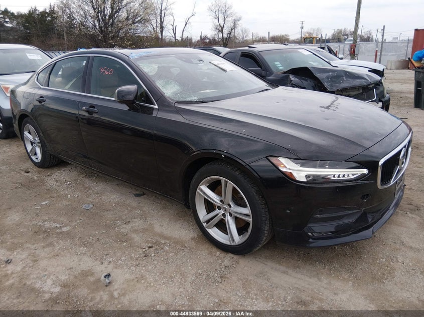 2018 Volvo S90 VIN LVY982MK3JP023863 IAAI salvage auction — HAIL, Salvage Title, sold $2,000 on 2026-07-28 (photo 1)