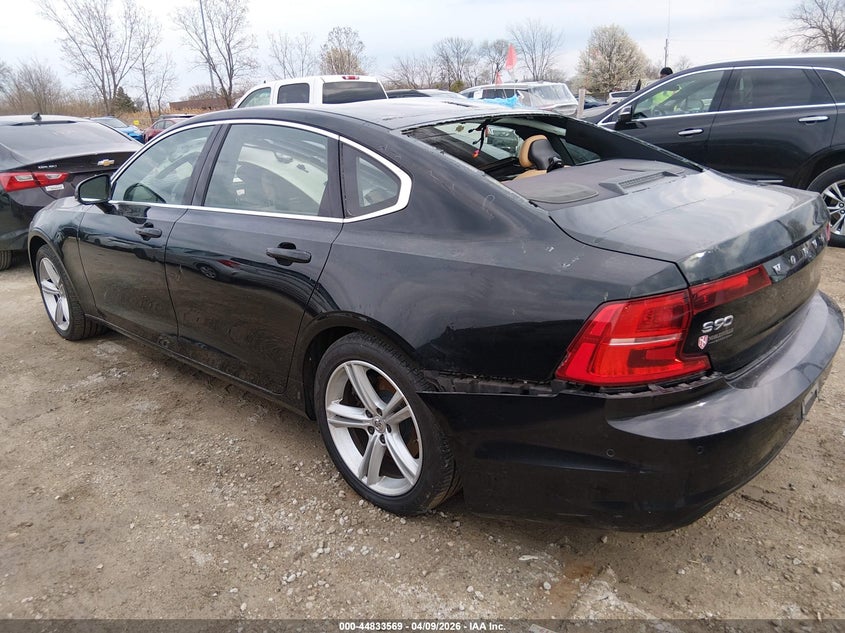 2018 Volvo S90 VIN LVY982MK3JP023863 IAAI salvage auction — HAIL, Salvage Title, sold $2,000 on 2026-07-28 (photo 3)
