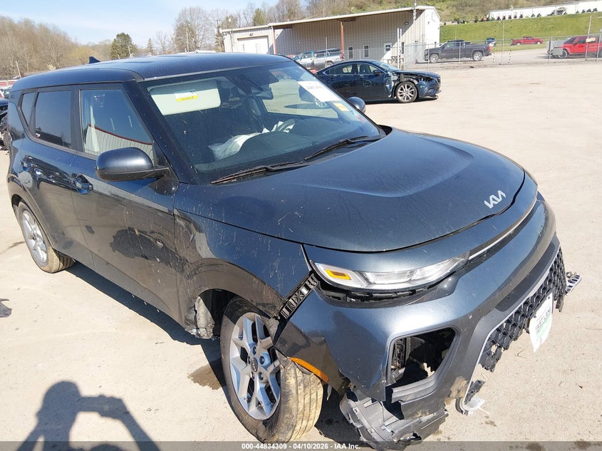 2022 Kia Soul VIN KNDJ23AU6N7833480 IAAI salvage auction — FRONT END, Salvage (West Virginia), sold $2,000 on 2026-07-09 (photo 1)