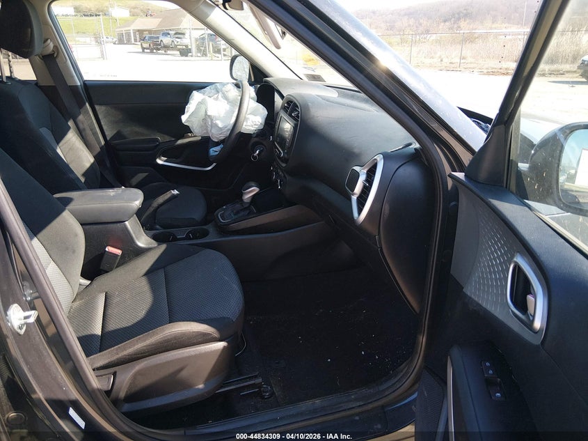2022 Kia Soul VIN KNDJ23AU6N7833480 IAAI salvage auction — FRONT END, Salvage (West Virginia), sold $2,000 on 2026-07-09 (photo 5)