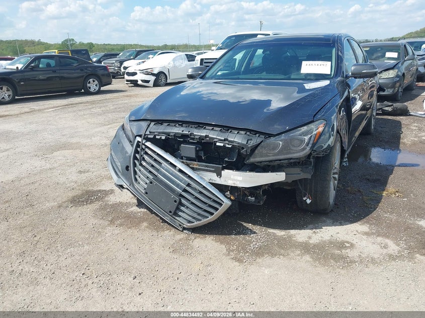2018 Genesis G80 VIN KMHGN4JF8JU240316 IAAI salvage auction — FRONT & REAR, Clear (Oklahoma), sold $4,275 on 2026-09-15 (photo 2)
