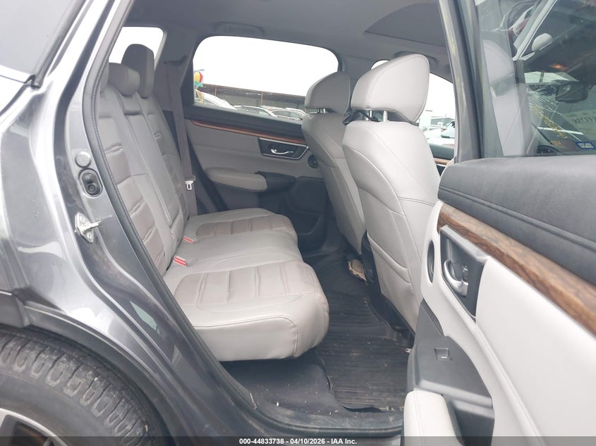 2017 Honda Cr-v VIN 7FARW1H84HE038953 IAAI salvage auction — FRONT END, Wait Title, sold $5,150 on 2026-07-14 (photo 8)