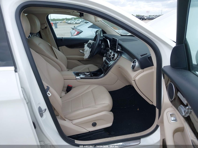 2019 Mercedes-benz Glc VIN WDC0G4JB3KV187320 IAAI salvage auction — FRONT END, Original (Texas), sold $3,450 on 2026-07-13 (photo 5)