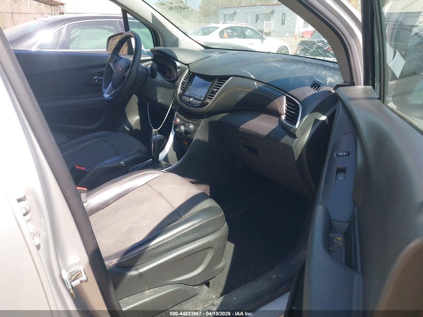 2017 Chevrolet Trax VIN KL7CJPSB0HB237988 IAAI salvage auction — FRONT END, Salvage - Greater Than 75% (Maryland), sold $1,125 on 2026-07-14 (photo 5)