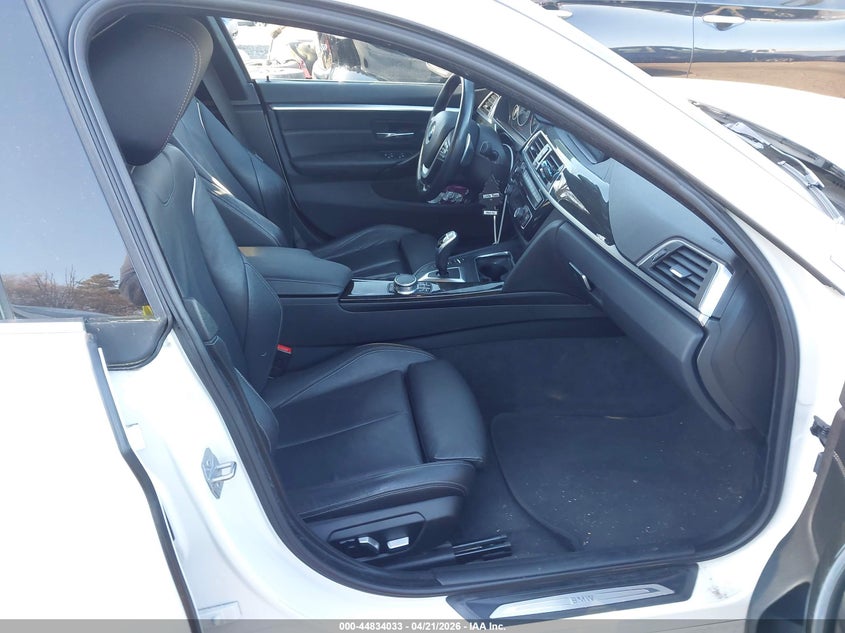 2019 BMW 4er VIN WBA4J3C57KBL11372 IAAI salvage auction — FRONT END, Salvage Title, sold $7,450 on 2026-07-14 (photo 5)