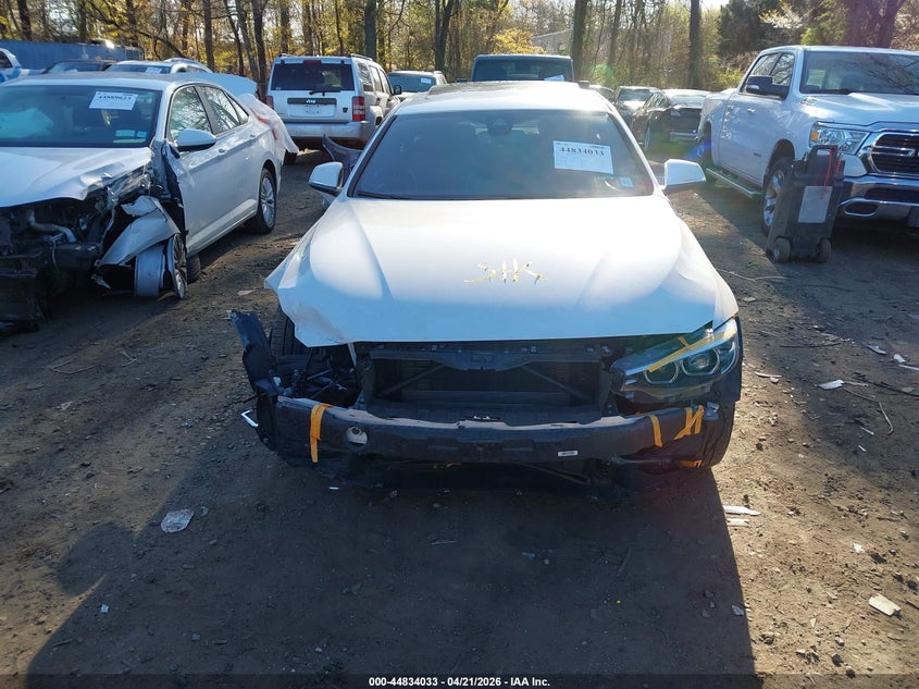 2019 BMW 4er VIN WBA4J3C57KBL11372 IAAI salvage auction — FRONT END, Salvage Title, sold $7,450 on 2026-07-14 (photo 6)