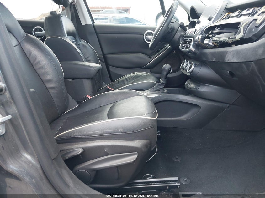2018 Fiat 500x VIN ZFBCFXDB0JP652208 IAAI salvage auction — REAR END, Salvage Title, sold $1,200 on 2026-08-08 (photo 5)