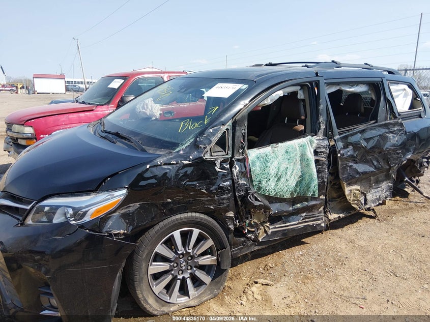 2018 Toyota Sienna VIN 5TDDZ3DC6JS192262 IAAI salvage auction — LEFT SIDE, Salvage Title, sold $2,450 on 2026-07-29 (photo 6)