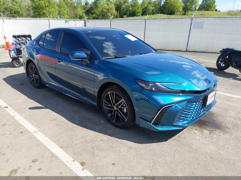 2026 Toyota Camry VIN 4T1DAACKXTU688177 IAAI salvage auction — SIDE, Salvage (Mississippi), sold $11,100 on 2026-07-29 (photo 1)