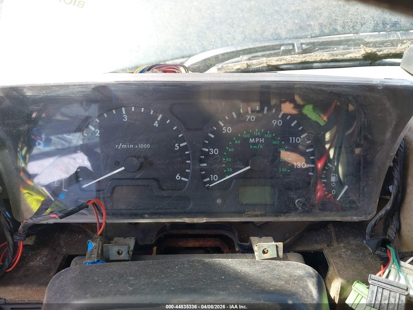 2001 Land rover Discovery VIN SALTY12481A719366 IAAI salvage auction — BIO HAZARD, Salvage (Texas), sold $425 on 2026-07-29 (photo 7)