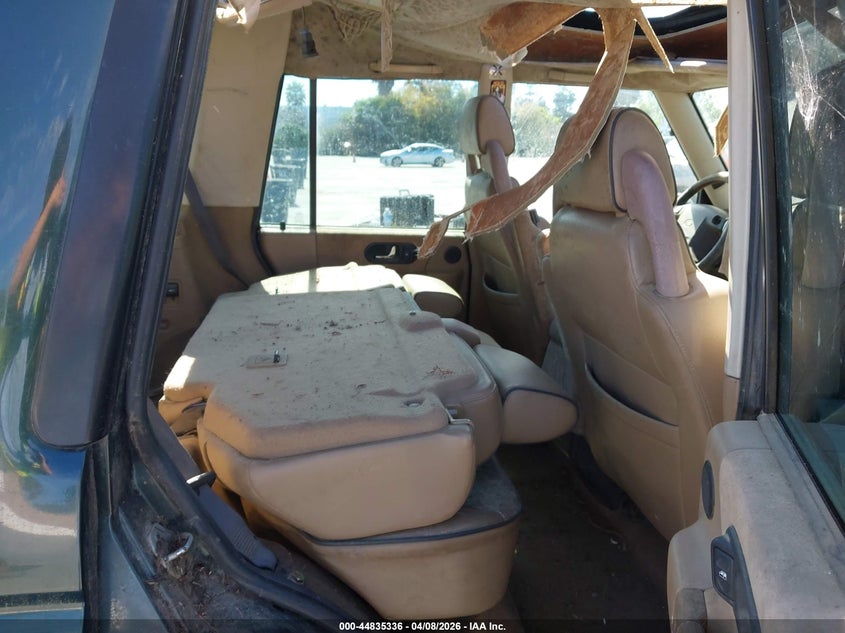 2001 Land rover Discovery VIN SALTY12481A719366 IAAI salvage auction — BIO HAZARD, Salvage (Texas), sold $425 on 2026-07-29 (photo 8)